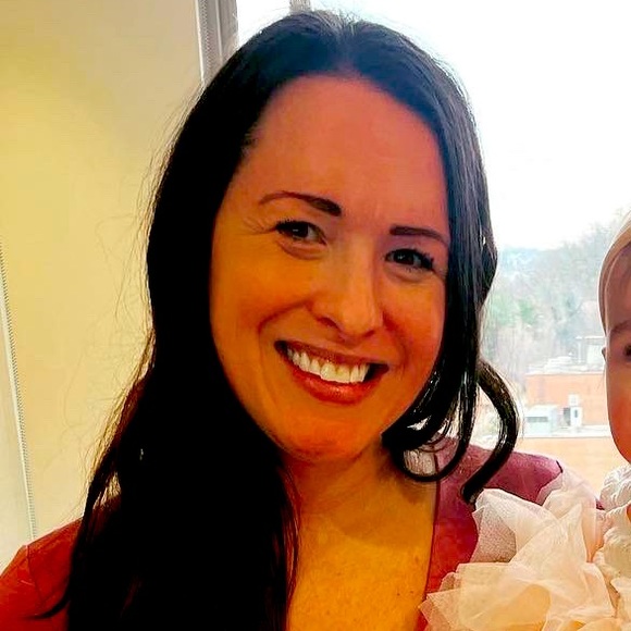 Meet your Posher, Brittany - Picture 1 of 1